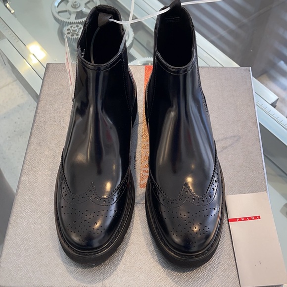 NEW Prada Calzature Donna Boots Sz. 6 Women’s NEW - Picture 1 of 7